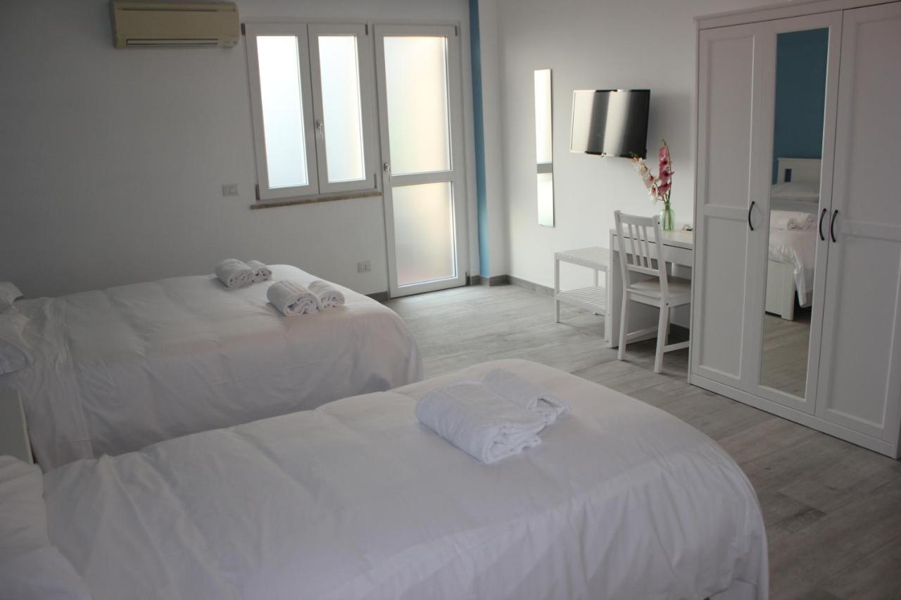 Roman Sunrise Rooms Extérieur photo