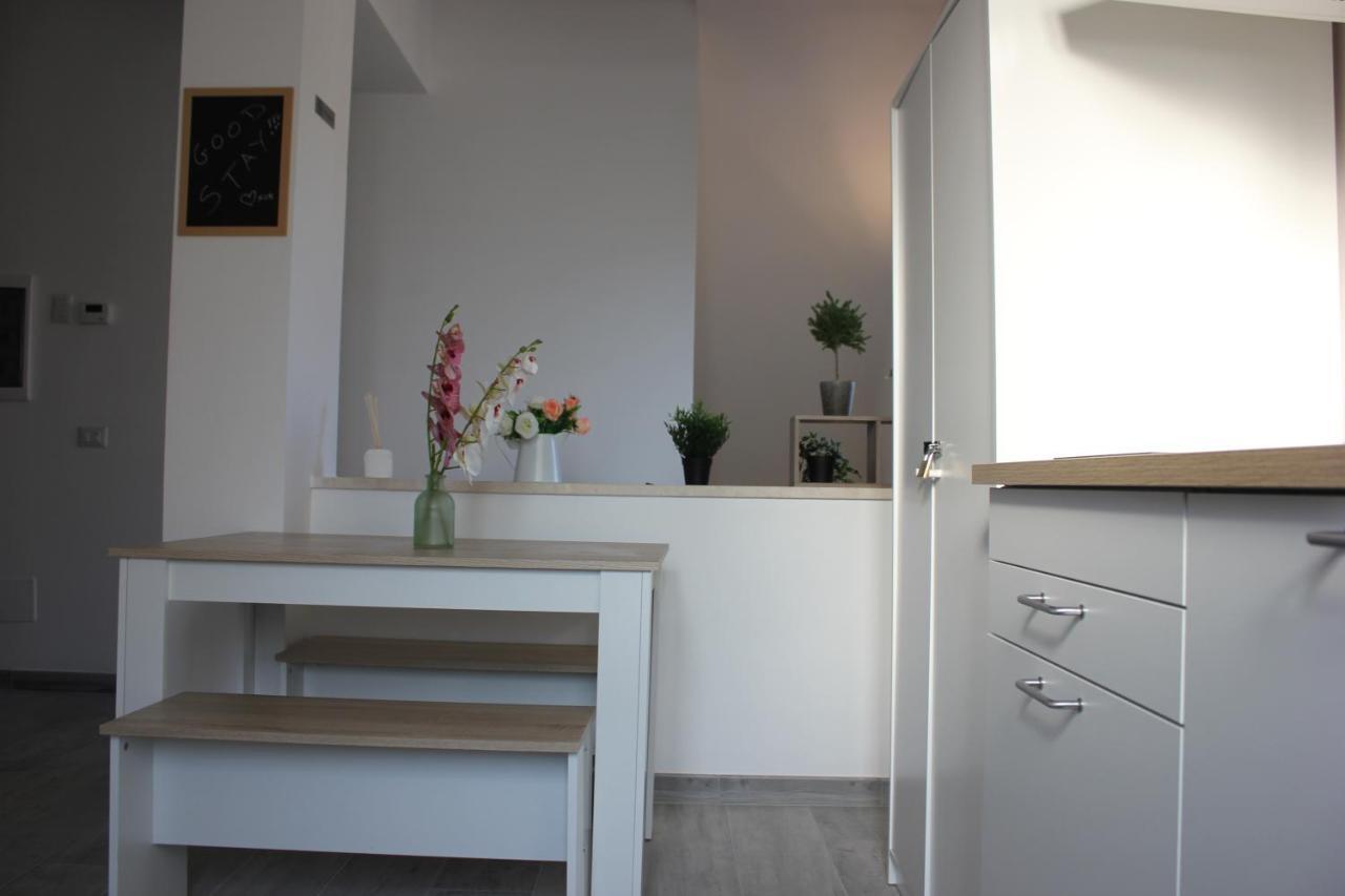 Roman Sunrise Rooms Extérieur photo